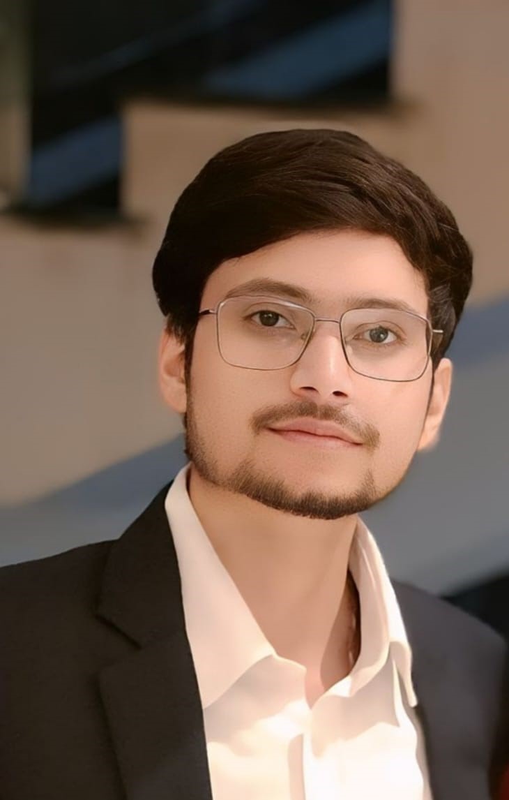 Sumit Tailor, Co-Founder & CEO of Fast2Convert